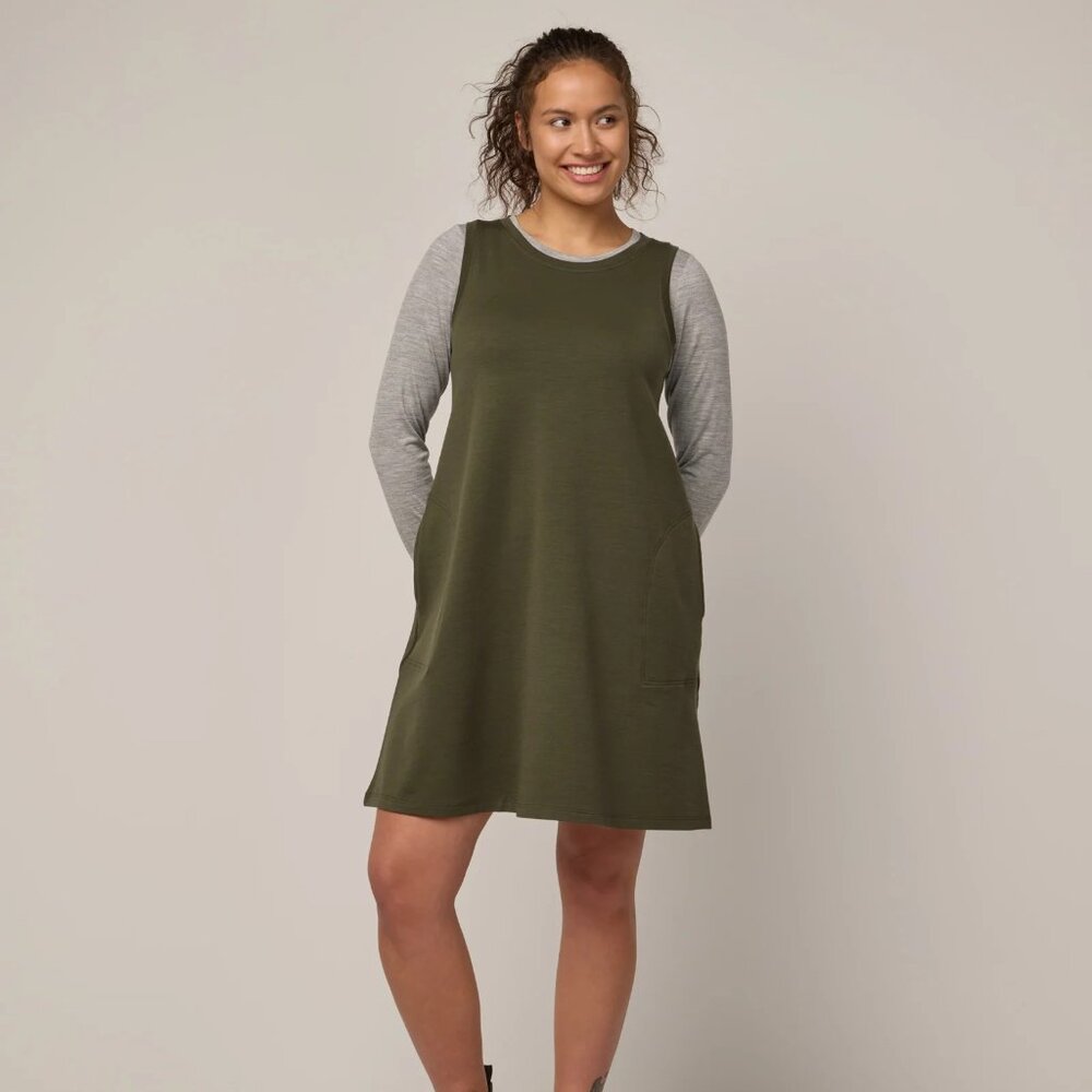 Wool& Sierra NWOT Forest Night